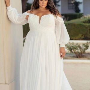 Essence of Australia D-3636 White Wedding Dress